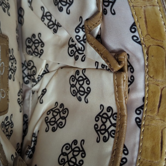 Jessica Simpson Faux Croc Clutch - Picture 11 of 16